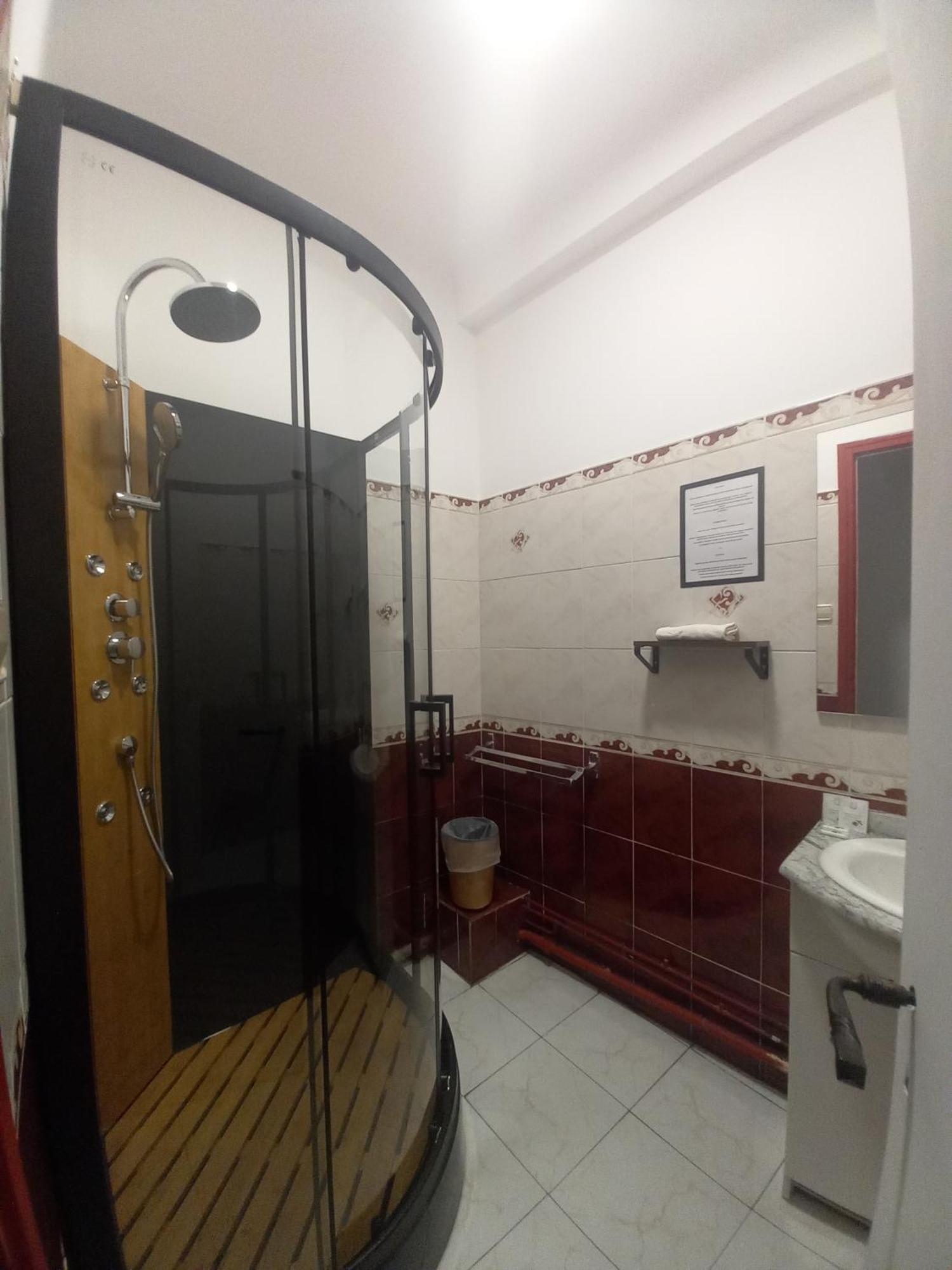 Hotel Restaurant Le Costabonne Prats-de-Mollo-la-Preste Dış mekan fotoğraf