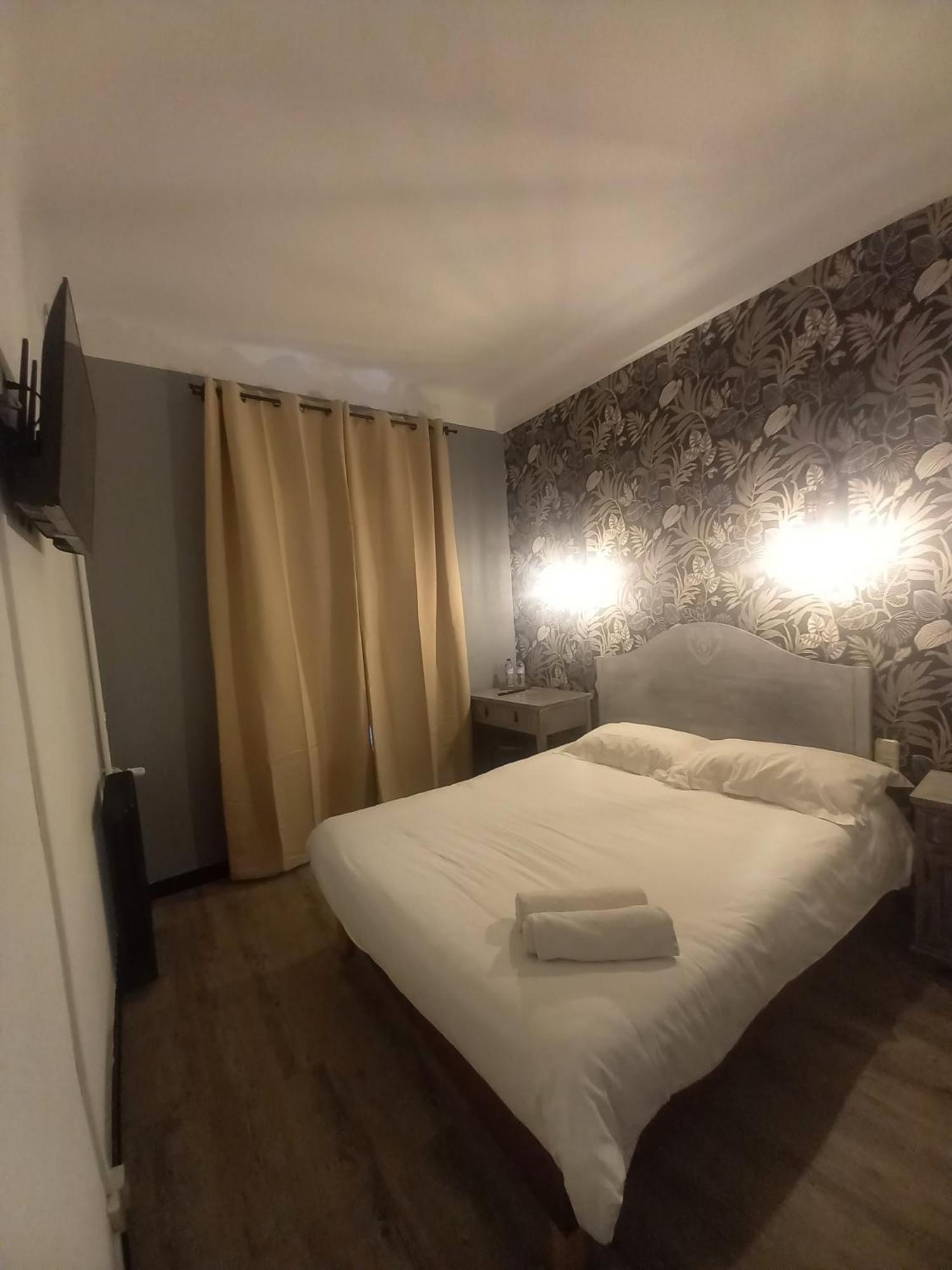 Hotel Restaurant Le Costabonne Prats-de-Mollo-la-Preste Dış mekan fotoğraf